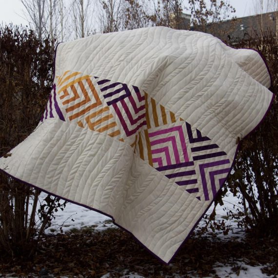 Interwoven (pattern by Lo & Behold Stitchery)